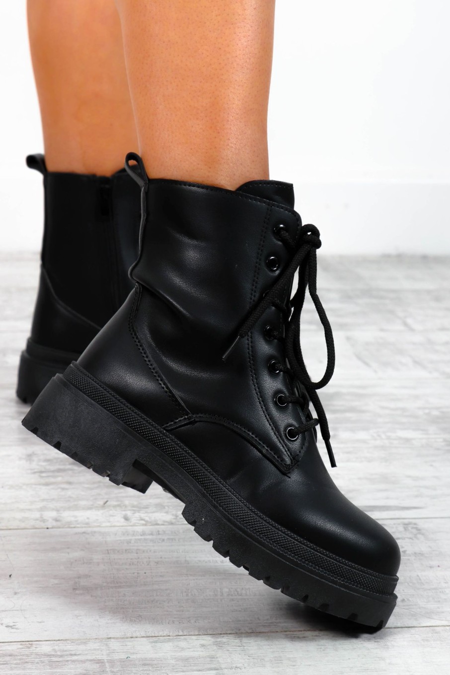 Footwear NO DOUBT | Foot In The Door Lace Up Boots Black