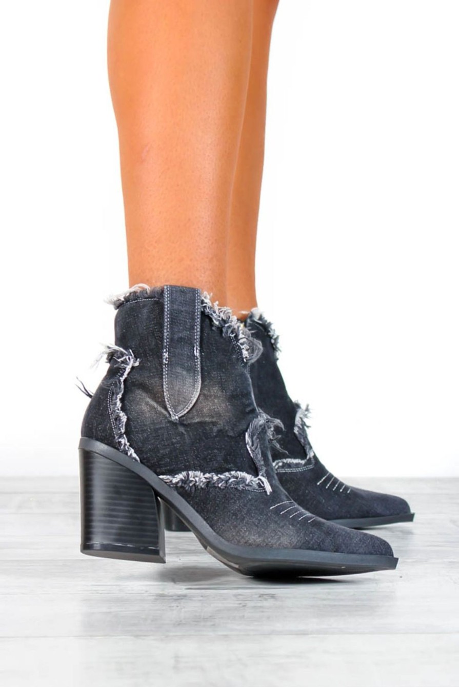 Footwear NN Accessories | Fray Queen - Black Denim Distressed Cowboy Boots