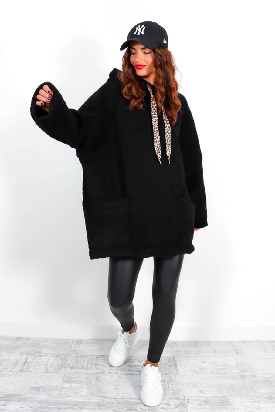 Clothing BGIRL | Fluff Off - Black Borg Oversized Hoodie