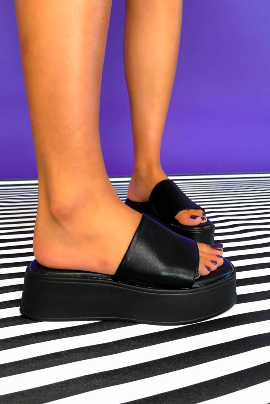 Footwear DRESS ME FASHION | Keep On Moving - Black Chunky Platform Pu Sliders