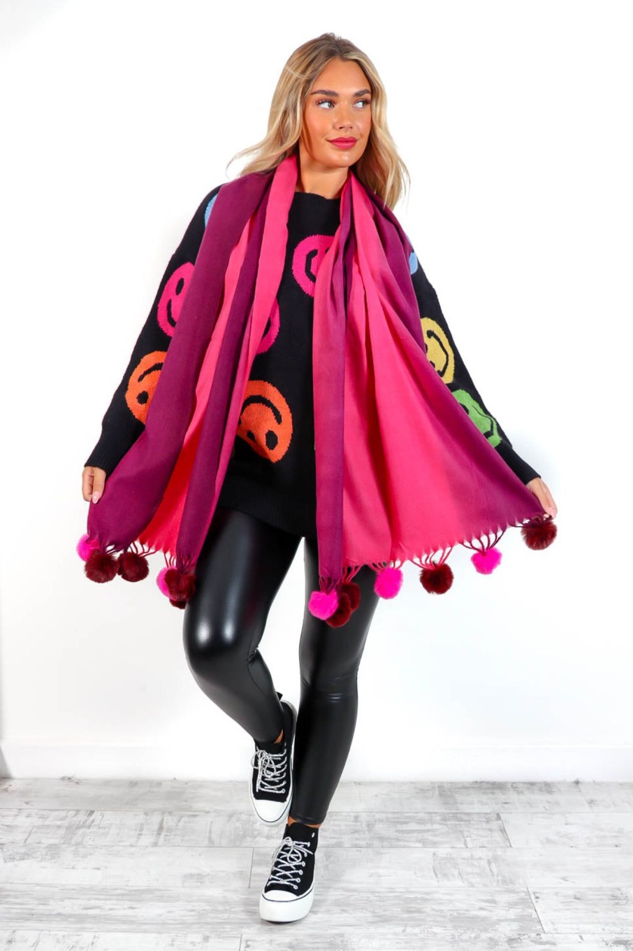 Accessories Fashion Scarf World | Shake Your Pom Pom - Fuchsia Ombre Wool Tassel Pom Pom Scarf